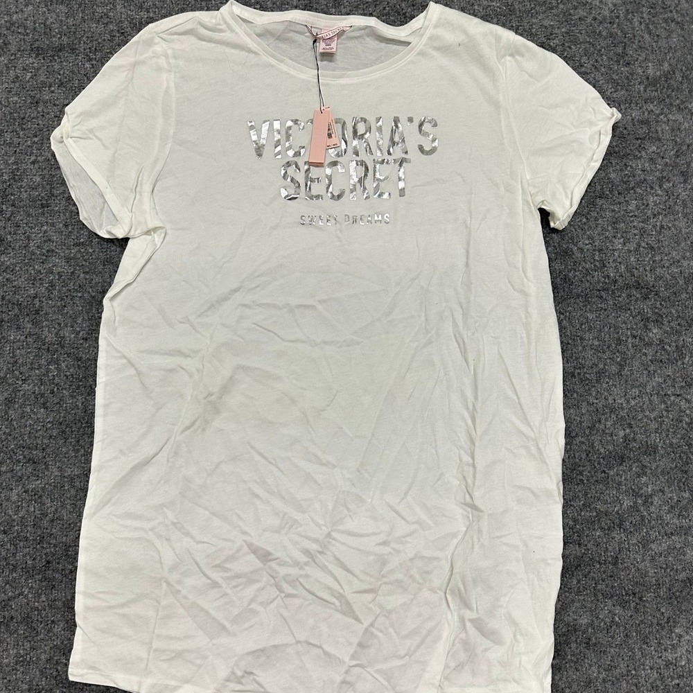 Victoria's Secret Sleep Shirt Womens Size M/L White Silver Logo Sweet Dreams NWT